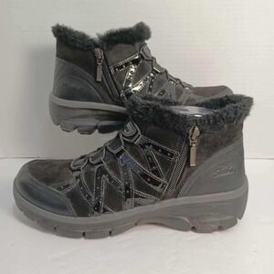Skechers Relaxed Fit Black Ankle‎ Boots Womens Size 8 Side Zip Faux Fur